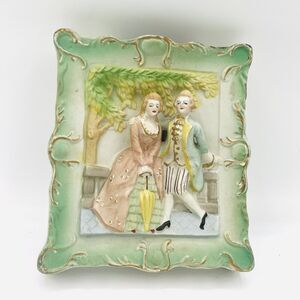 VTG Paulux Victorian Couple 3D Wall Plaque Pocket. Occupied Japan. Bisque Finish